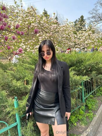 Elya Noi / ellya_noir nude photo #7