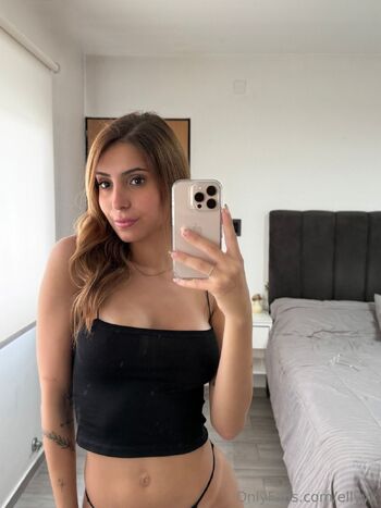 Ell / ellyyx nude photo #37