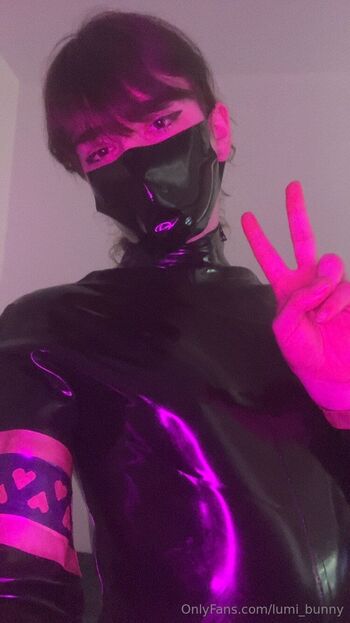 Elysi / elysiabunny nude photo #5