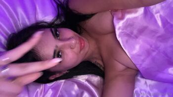 emi baby / em1lina nude photo #19