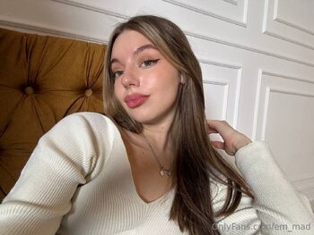𝐄𝐦𝐦𝐚 𝕊𝕨𝕖𝕖𝕥 𝕘𝕚𝕣𝕝 / em_mad nude photo #14