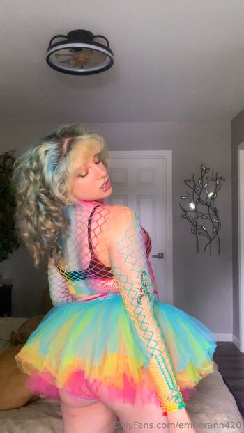 𝐸𝑚𝑏𝑒𝑟 𝐴𝑛𝑛 FRE / emberann420 nude photo #26