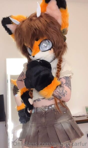 EmberSta / emberstarfur / starryfawnn2 nude photo #23