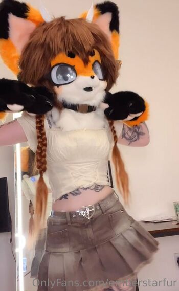 EmberSta / emberstarfur / starryfawnn2 nude photo #26