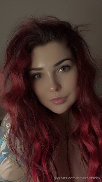 Emerald / emeraldskky nude photo #23