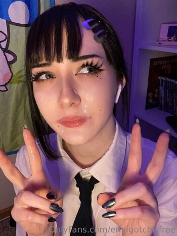 Em / emiigotchi_free nude photo #34