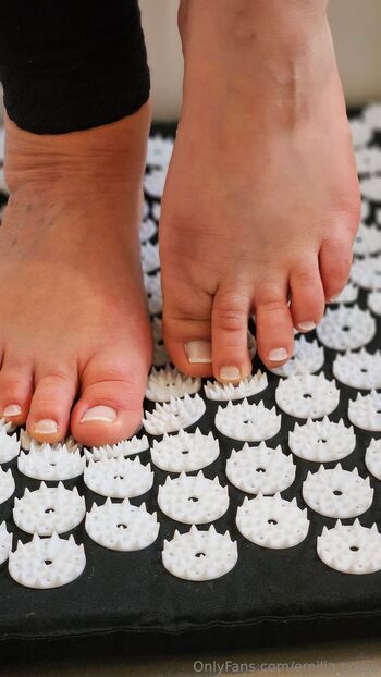 Emilia Podi / emilia.podie / emiliapodie nude photo #3