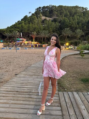 Emilia / emiliaarola nude photo #23