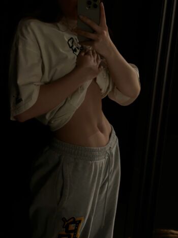 𝐸𝑀𝐼𝐿𝐼𝒜 / emiliallure nude photo #5