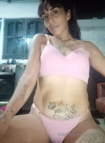 Emily / emiloff nude photo #7