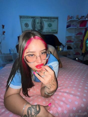 Emily / emiloff nude photo #16