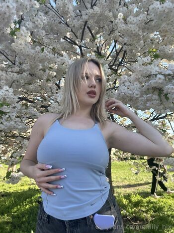 Your Emily / emily_hix nude photo #3