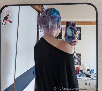 emily_skarian / emily_skariani nude photo #1