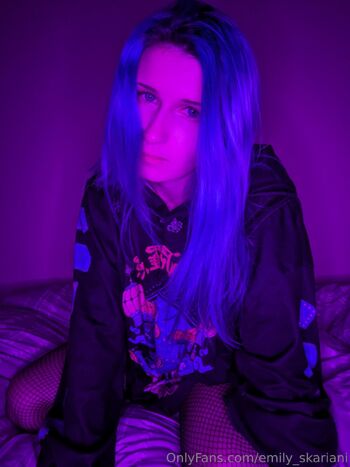 emily_skarian / emily_skariani nude photo #32