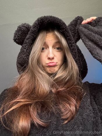 Emily Cute / emilycutee nude photo #17