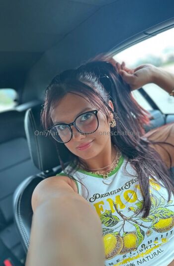 Emily Jone / emilyjoneschatfree nude photo #33