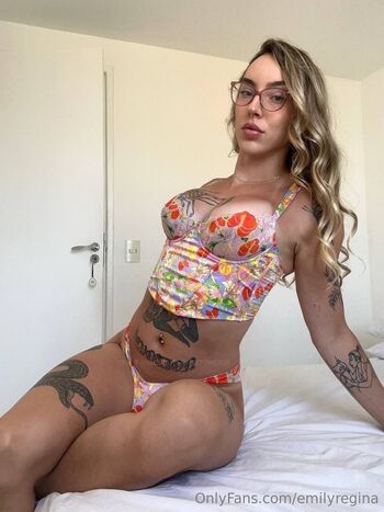 Biggest ASS on OF / emilyregina / emilyreginaofficial nude photo #2