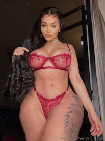 Biggest ASS on OF / emilyregina / emilyreginaofficial nude photo #36