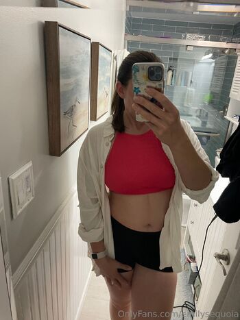 Emily Sequoi / emilysequoia nude photo #29