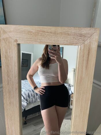 Emily Sequoia Fre / emilysequoiafree nude photo #3