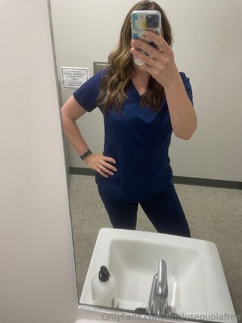 Emily Sequoia Fre / emilysequoiafree nude photo #13