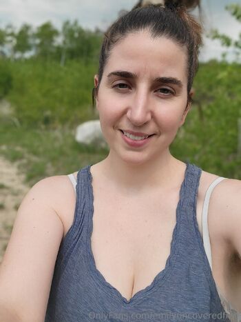 Emily Emerald FREE / emilyuncoveredfree nude photo #31