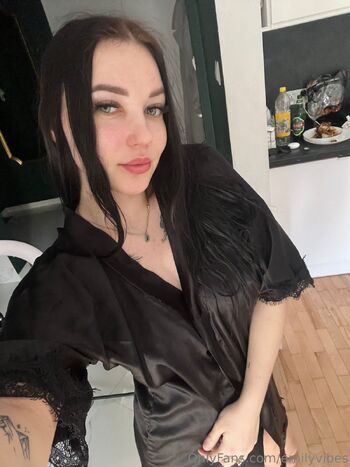 Emily Pregnant Love / emilyvibes nude photo #17