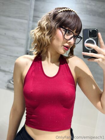 Emi Peach 20yo Big Booty Latin / emipeach1 nude photo #16