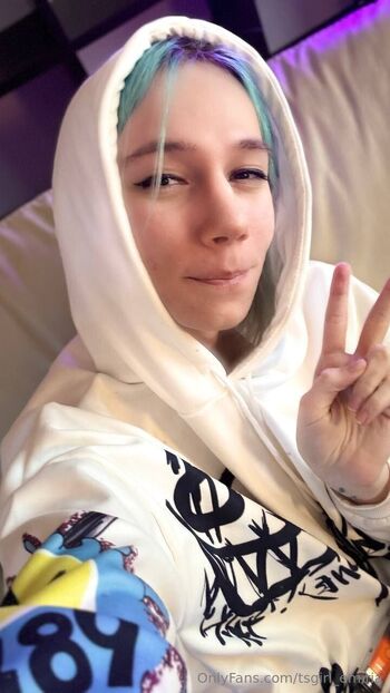 Emiri / emiria_lin nude photo #23