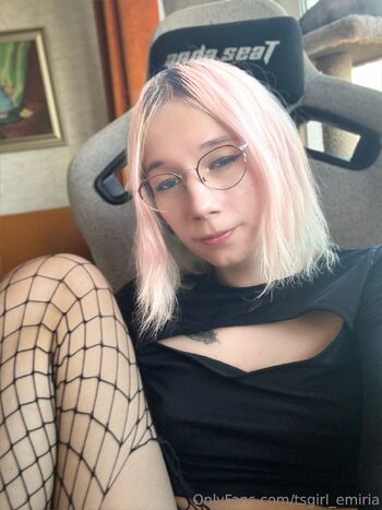 Emiri / emiria_lin nude photo #24