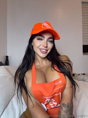 Emil / emjayplays nude photo #3