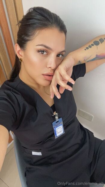 Social Media Influencer EMMA Dentis / emma_ah / andreah_emma nude photo #12