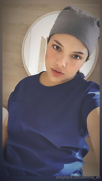 Social Media Influencer EMMA Dentis / emma_ah / andreah_emma nude photo #16