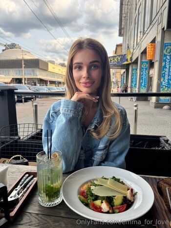 Emma / emma_for_love nude photo #11