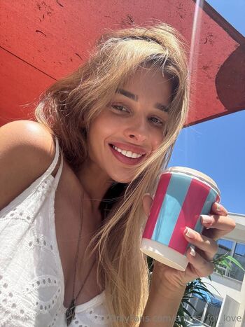 Emma / emma_for_love nude photo #12