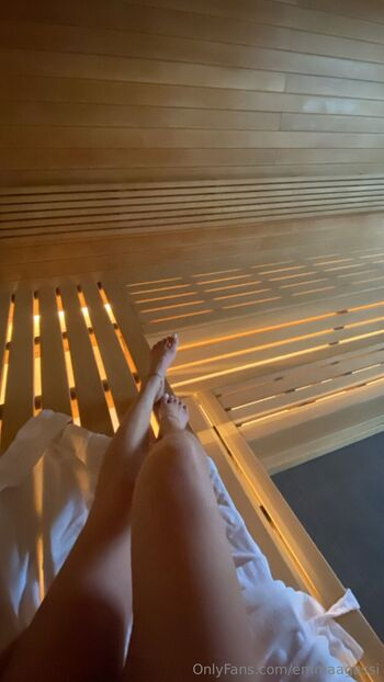 Emm / emmaagassi nude photo #11