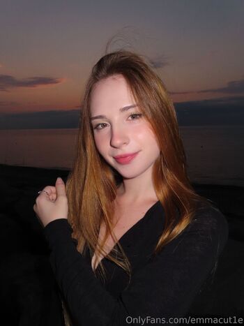 Emma the cutest girl on the OF / emmacut1e nude photo #28
