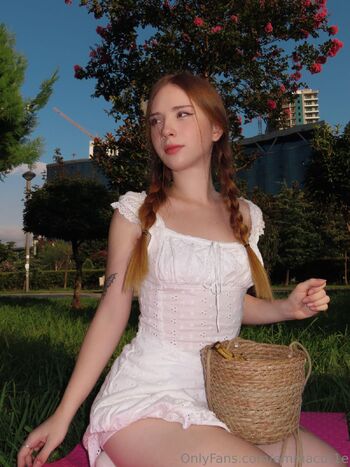 Emma the cutest girl on the OF / emmacut1e nude photo #29