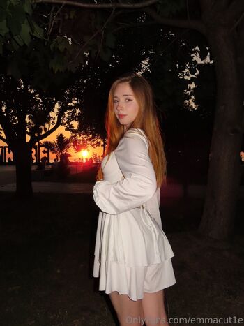 Emma the cutest girl on the OF / emmacut1e nude photo #39