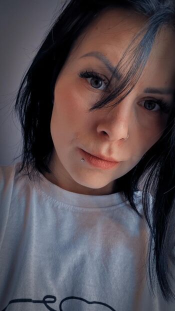 Emma / emmafischerr nude photo #10