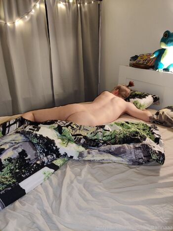 Emm / emmakatarinaaa nude photo #5