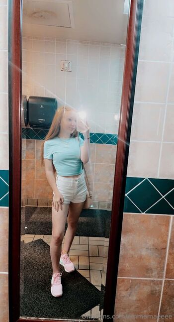 EmmaMa / emmamaeeee nude photo #13