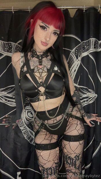 Emmamaybyt / emmamaybytez / emmamaybyte666 nude photo #3