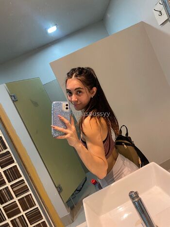 EMMA / emmaspussyy nude photo #7