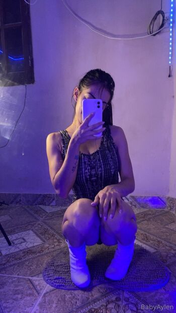 EMMA / emmaspussyy nude photo #34