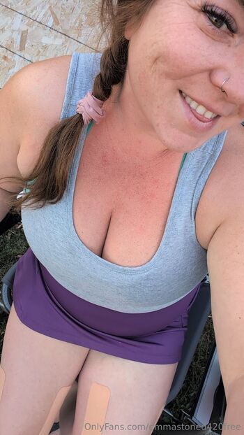 Emma Stone / emmastoned420free / emmastoned42o / emmastoned_420 nude photo #15