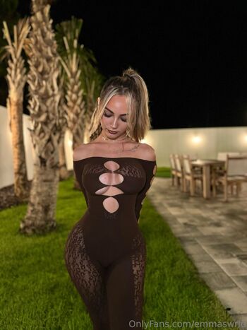 Emma / emmaswrld nude photo #54