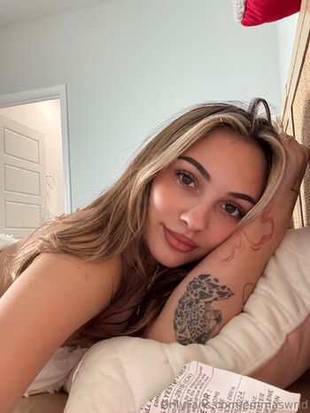 Emma / emmaswrld nude photo #94
