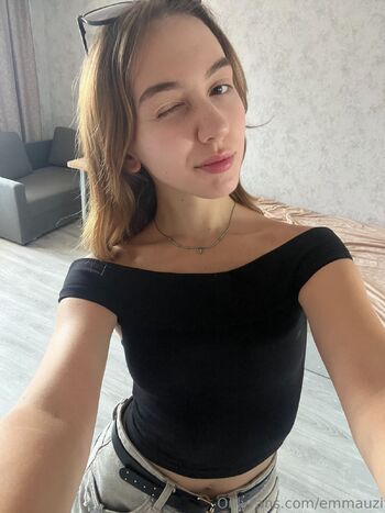 Emm / emmauzii nude photo #16