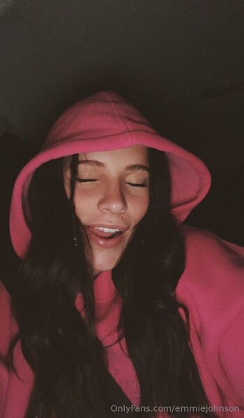 Emmie Gusher / emmiejohnson nude photo #9